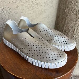 Ilse Jacobsen Gold Leather Slip On Loafers Size EURO 41